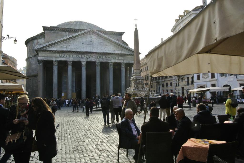 Pantheon Domus Valentino Apartment Roma Exterior foto